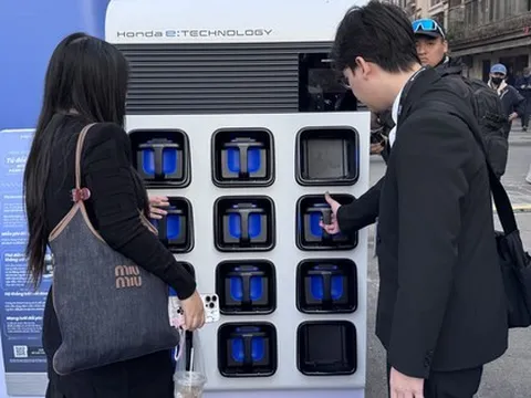 Các "ông lớn" đua nhau làm xe máy điện