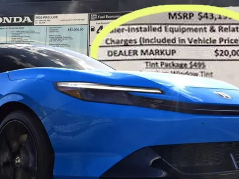 Muốn mua chiếc Honda sắp về Việt Nam này, bạn phải 'kèm lạc' gần 525 triệu đồng nhưng mà vẫn chưa bao gồm phim cách nhiệt