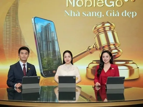 Vượt qua hàng loạt đối thủ, khách "chốt deal" căn hộ cao cấp Alumi giá 4 tỷ đồng trên sóng livestream