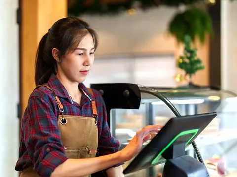 Techcombank đồng hành cùng hộ kinh doanh chuyển đổi thuế, bước vào kỷ nguyên số