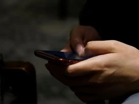 Công an khuyến cáo người vay tiền qua app