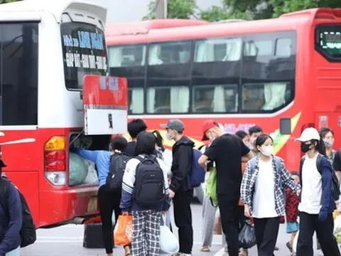 Giá vé xe khách tăng gấp 7 lần, Cục Đường bộ Việt Nam yêu cầu kiểm tra, xử lý vi phạm