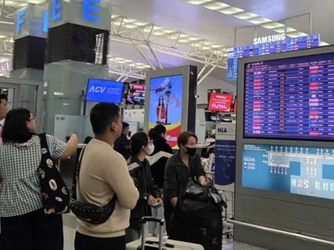 Hãng hàng không ý kiến gì về đề xuất chuyến bay "delay" 3 giờ phải hoàn vé?