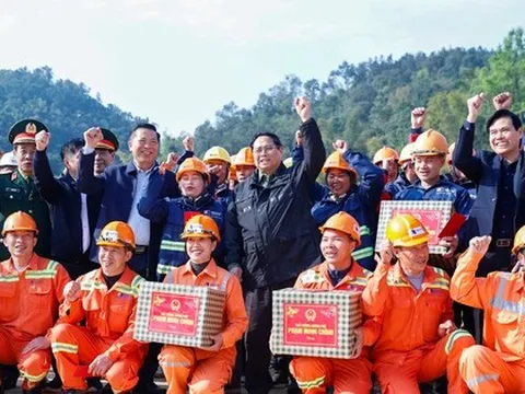 Thủ tướng: 30/4 tới phải khánh thành cao tốc Đồng Đăng-Trà Lĩnh