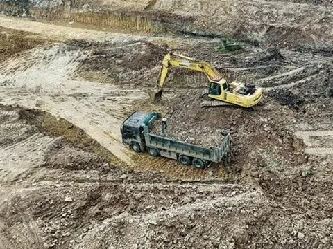 Bên trong đại công trường thi công hồ điều hoà rộng hơn 36 ha