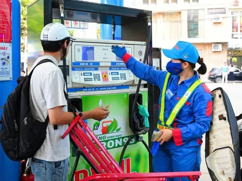 Petrovietnam kiến nghị Chính phủ dừng xuất khẩu dầu thô để ưu tiên thị trường trong nước