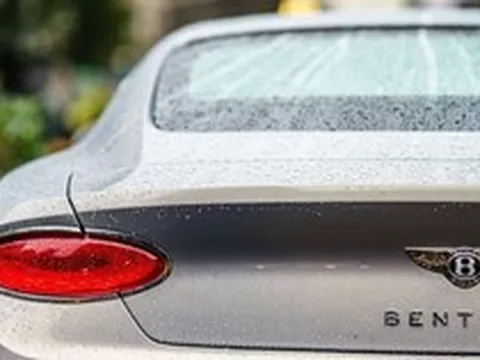 Lợi nhuận bốc hơi 42%, chỉ bán được hơn 10.000 xe, Bentley phải sa thải 6% lao động và tái cấu trúc lộ trình điện hóa