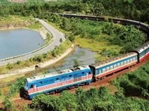 Ngành đường sắt tiếp tục điều chỉnh giá vé, giá cước từ ngày 21/3