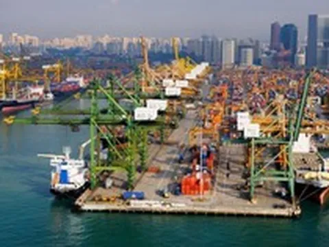 Quốc gia cửa ngõ Đông Nam Á 'đứng ngồi không yên' vì căng thẳng tại eo biển Hormuz: Nguồn cung không tìm đâu ra, giá nhiên liệu tàu biển tăng gấp 2,6 lần