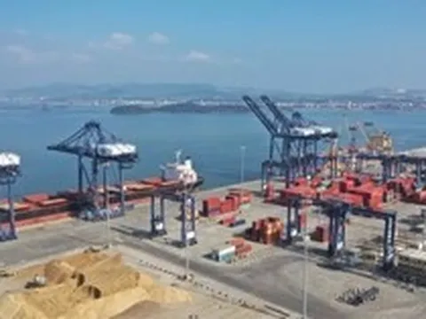 Cách nào gỡ điểm nghẽn cửa khẩu, logistics Quảng Ninh?