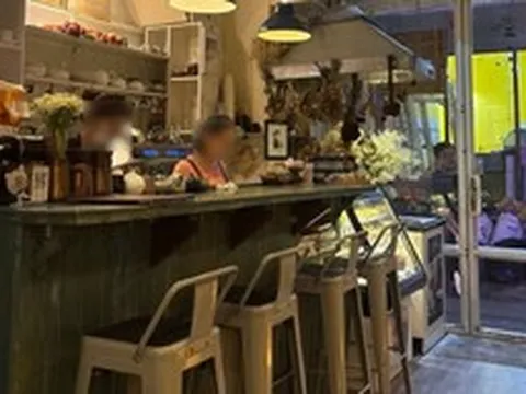 Quán cà phê không cho khách ngồi quá 1,5 tiếng sắp dừng hoạt động: Vì sao có thể tồn tại suốt 10 năm?