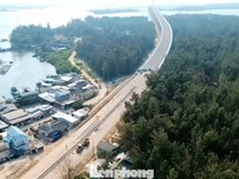 Nhiều lần lỡ hẹn, bao giờ cầu vượt cửa biển 2.400 tỷ đồng tại Huế về đích?