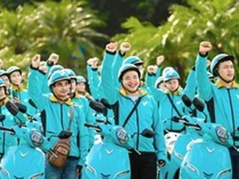 Tỷ phú Phạm Nhật Vượng ‘mở cửa’ cho tài xế Xanh SM sở hữu xe chỉ sau 2 năm