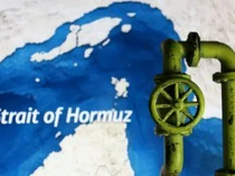 Giá dầu thế giới tăng trở lại, tiến gần mốc 100 USD/1 thùng sau một tuyên bố từ phía Iran