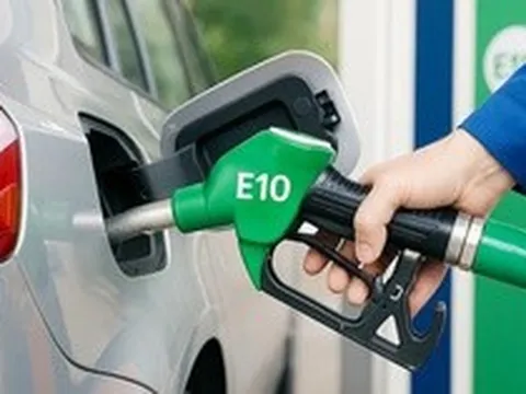 Sắp bán xăng E10: 3 việc quan trọng nhất chuẩn bị đến đâu?