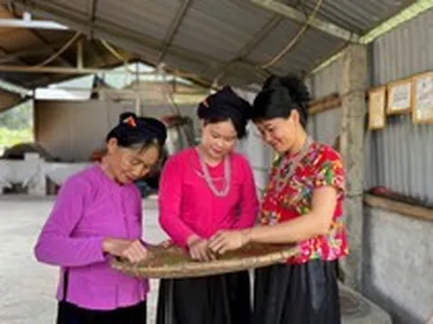 Phụ nữ vùng cao và bước chuyển từ “làm theo kinh nghiệm” đến “làm chủ sinh kế”
