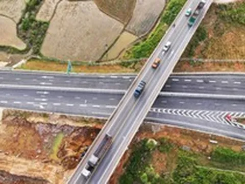 Chính thức vận hành gần 200km cao tốc Bắc- Nam đoạn Quảng Ngãi đến Đắk Lắk