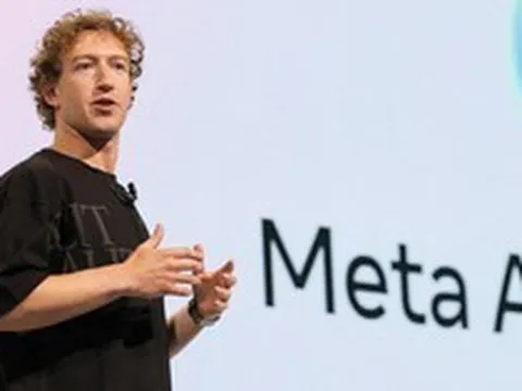Cổ phiếu "bốc hơi" 8%, CEO Mark Zuckerberg trực tiếp thừa nhận sa thải 8.000 lao động vì AI