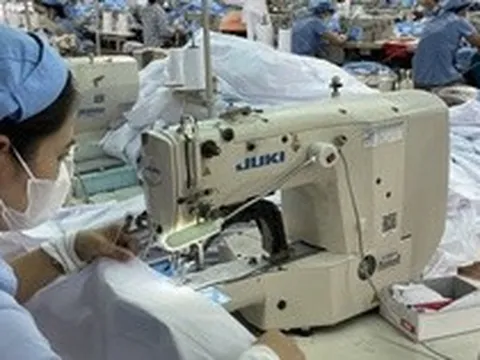 Gián đoạn BHXH tự nguyện, có được đóng bù hưởng lương hưu?