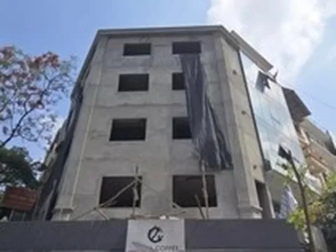 Khu đô thị bị 'băm nát' vì vi phạm xây dựng: Dân bức xúc, chính quyền vẫn... chưa hay?