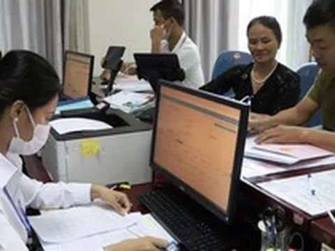 Thủ tướng Chính phủ yêu cầu tinh giản biên chế đối với những cán bộ năng lực yếu kém