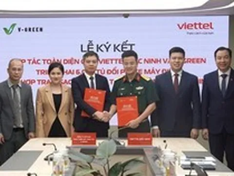Cú bắt tay của tỷ phú Phạm Nhật Vượng và Viettel