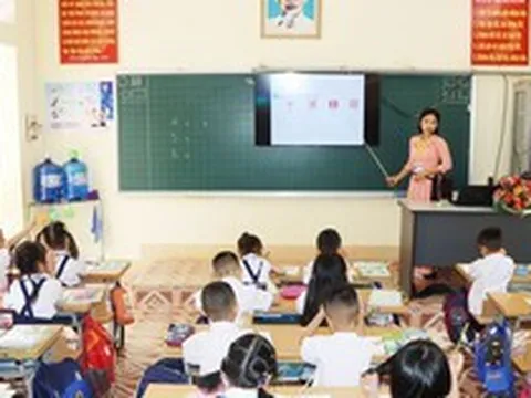 Thẩm quyền quyết định chỉ tiêu thăng hạng chức danh nghề nghiệp