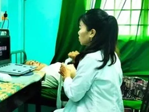 Loạt trạm y tế ở Cà Mau không có giám đốc