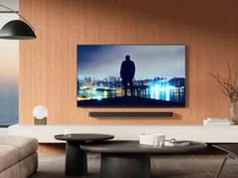 Sony chơi lớn mùa World Cup: Mua TV tặng Toyota Camry