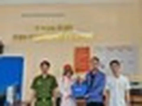 Tài khoản thanh niên SN 2002 tại Hải Phòng có giao dịch hơn 400 triệu đồng: Công an lập tức vào cuộc điều tra