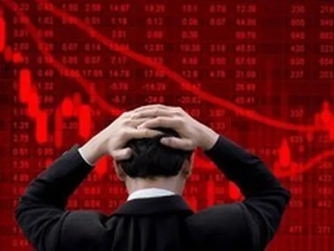 Giữa bối cảnh chiến sự Iran, lịch sử chứng khoán Việt lặp lại sau 6 năm, điều gì đang chờ đợi phía trước?