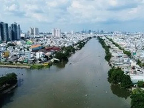 TP.HCM cấp bách xây nhà xã hội, tái định cư để dời 40.000 hộ dân ven kênh rạch