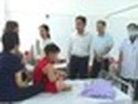 62 ca nhập viện sau bữa ăn bán trú ở Đồng Tháp, Bộ Y tế vào cuộc
