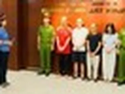 Bóc gỡ đường dây phi pháp từ những chiếc xe điện giá rẻ bất thường