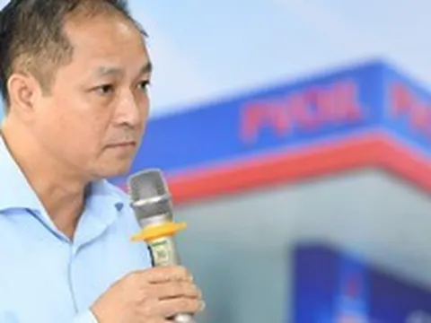 Người dân băn khoăn việc bán xăng E10 nhưng chưa có quy chuẩn: Đại diện Bộ Công thương lên tiếng