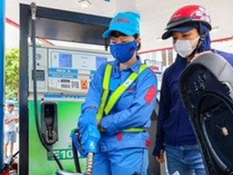 Xăng sinh học E10 thế nào sau gần 1 tuần bán toàn quốc?