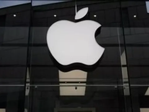 Ông Trump: Apple và Intel đạt thỏa thuận sản xuất chip tại Mỹ