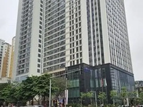 Chung cư 'đất vàng' Hà Nội nhiều lần trễ hẹn bàn giao nhà bất ngờ hoạt động 'chui'
